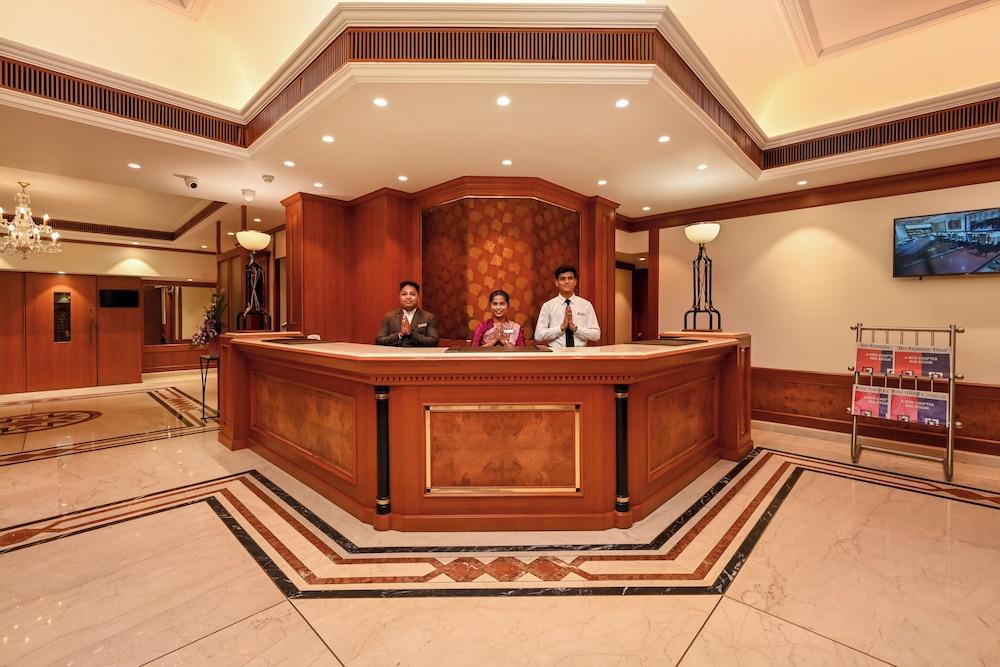 Fariyas Hotel Mumbai — 5