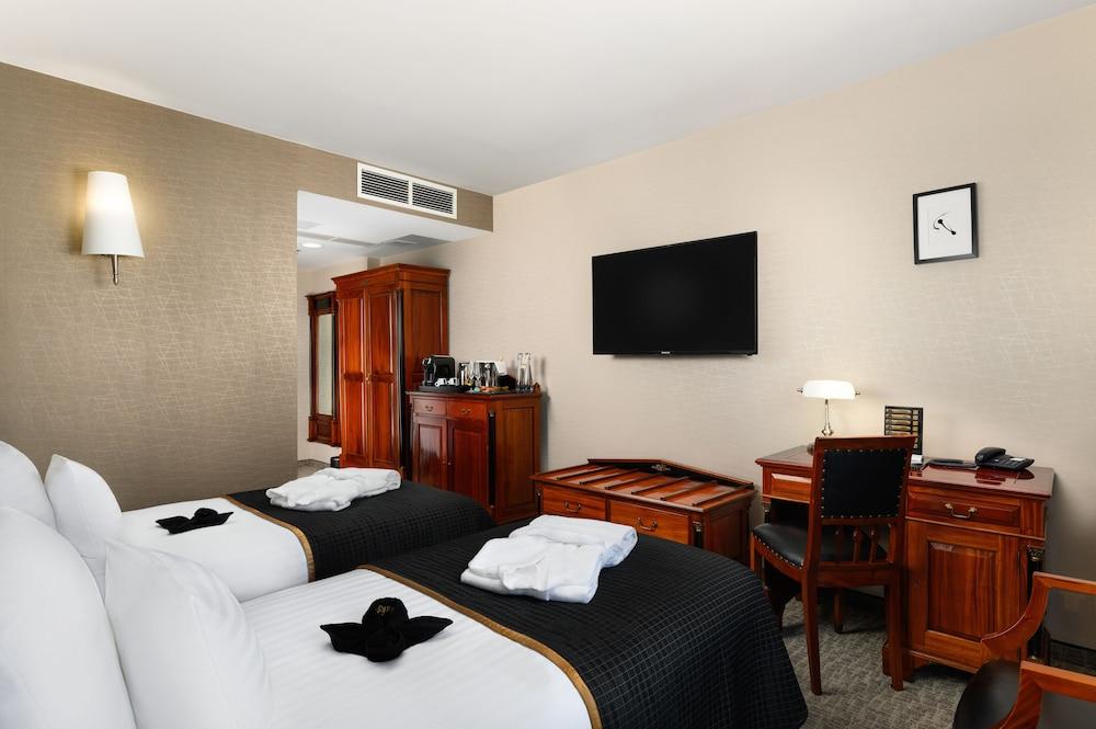 DIVINUS HOTEL — 3