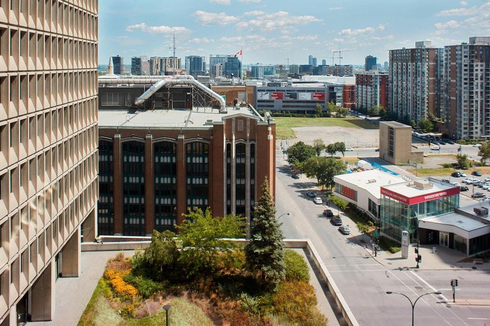 MARRIOTT CHATEAU CHAMPLAIN MONTREAL — 2