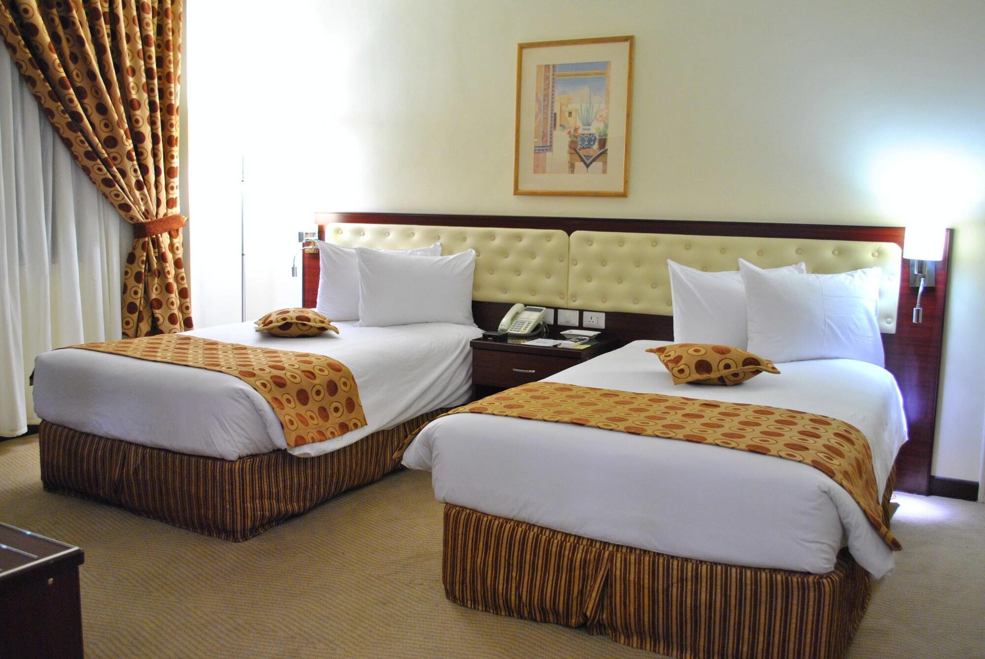LARSA HOTEL 74334 — 7