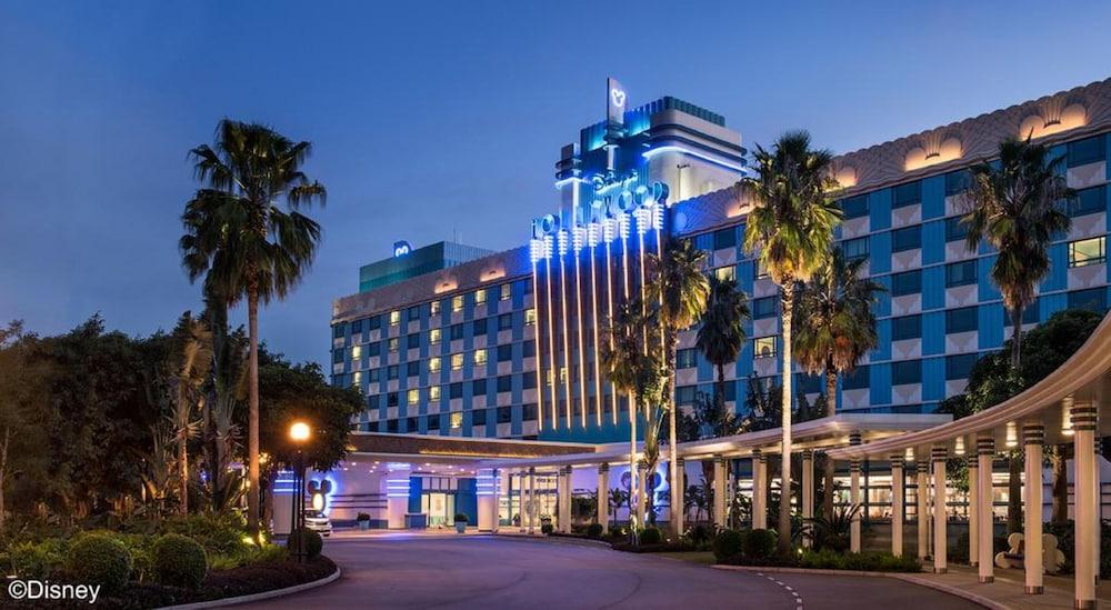 Disneys Hollywood Hotel — 2