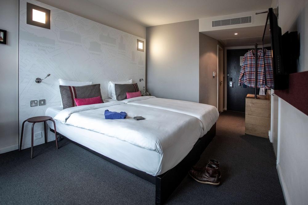 B&B HOTEL Inverness — 8
