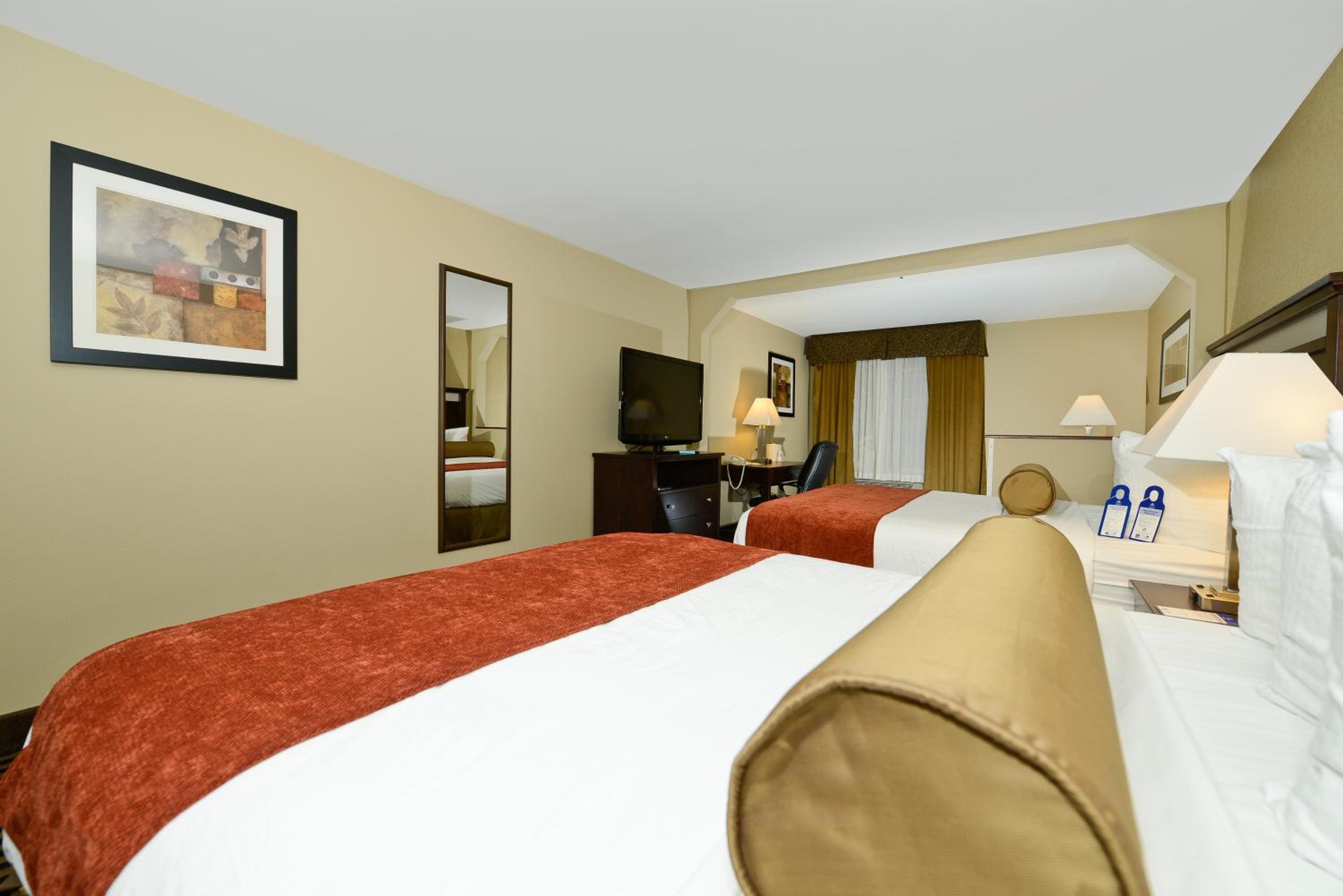 Best Western Plus Prairie Inn — 8