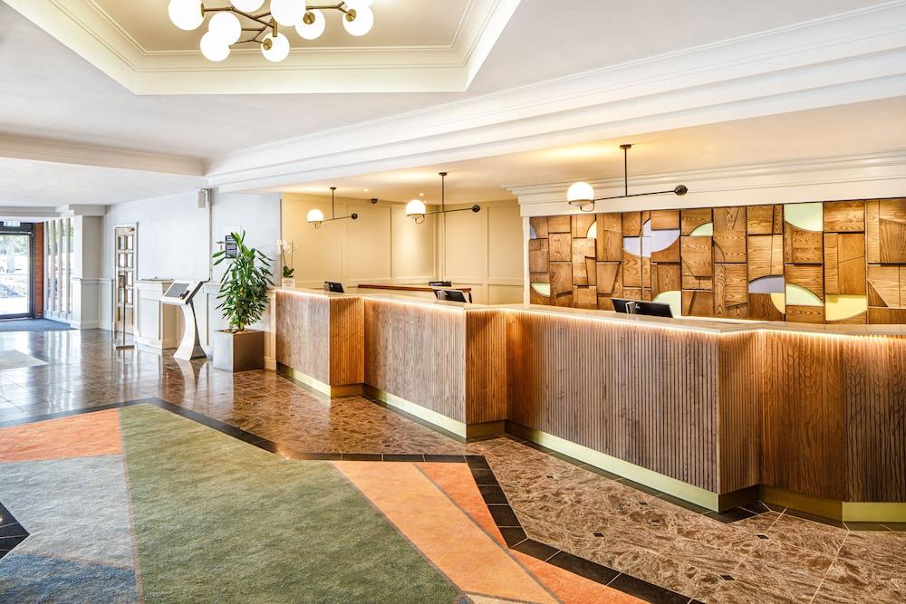 Delta Hotels Warwick — 5