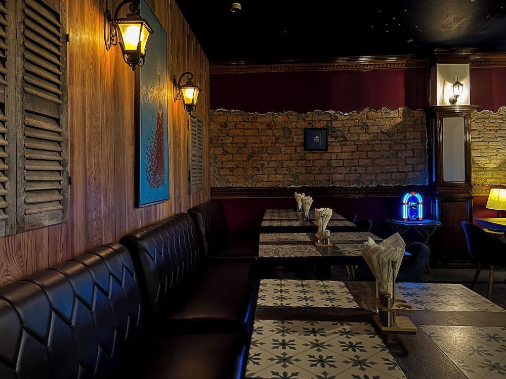 Pacific Hotel 98335 — 3