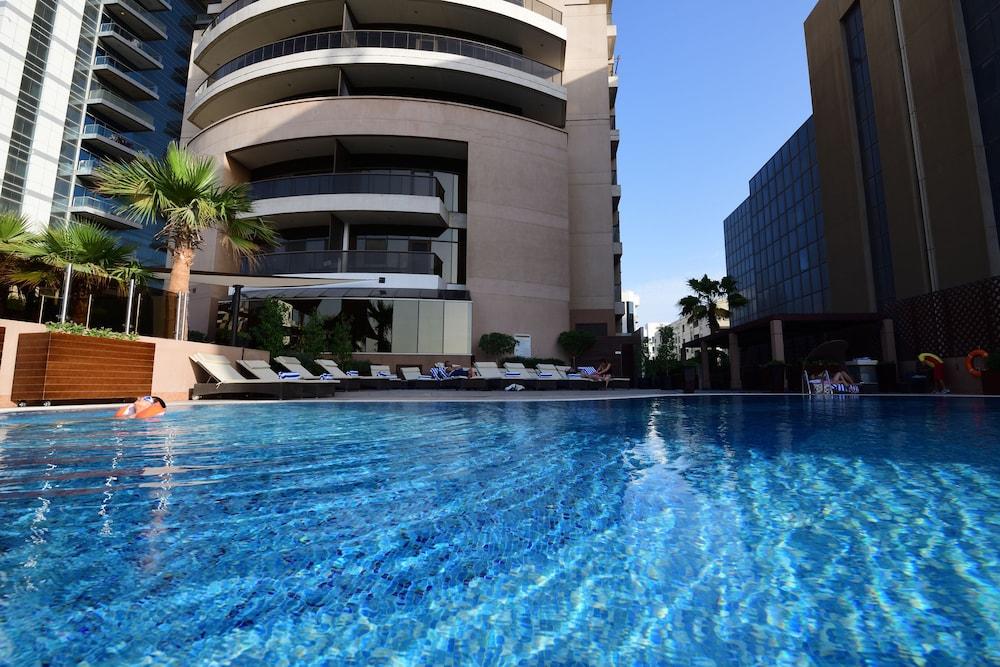 Majestic City Retreat Hotel — 3