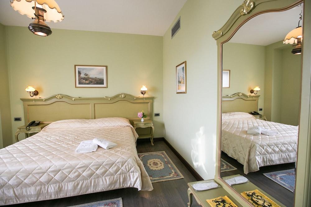 Hotel Victoria 998305 — 9