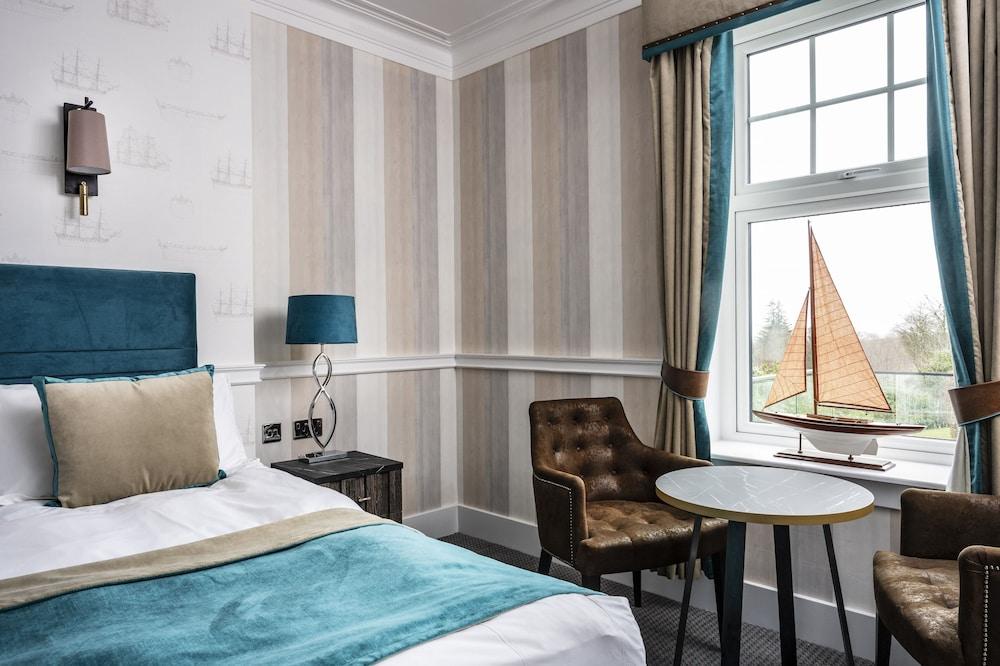 TORAVAIG HOUSE HOTEL — 9