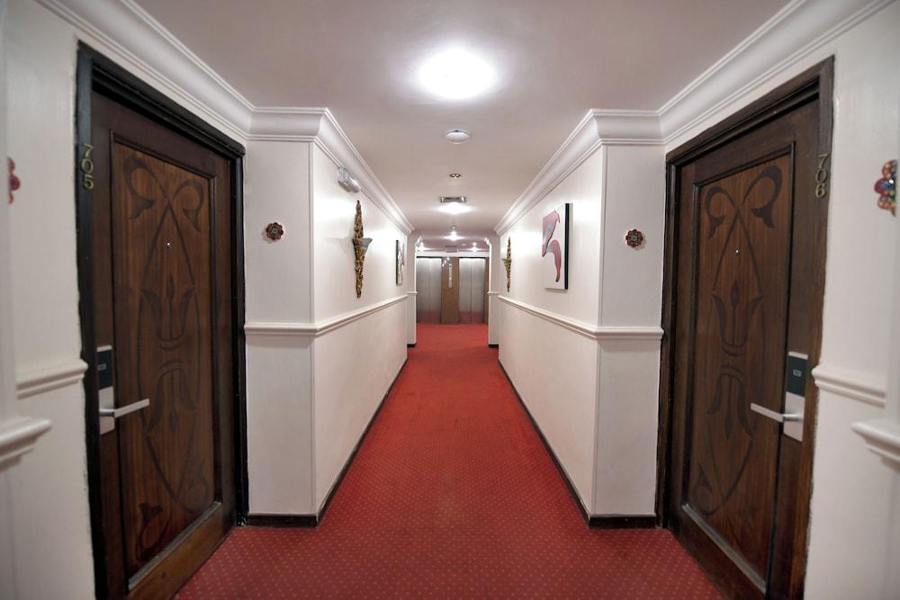 Carlton Tower Hotel — 2