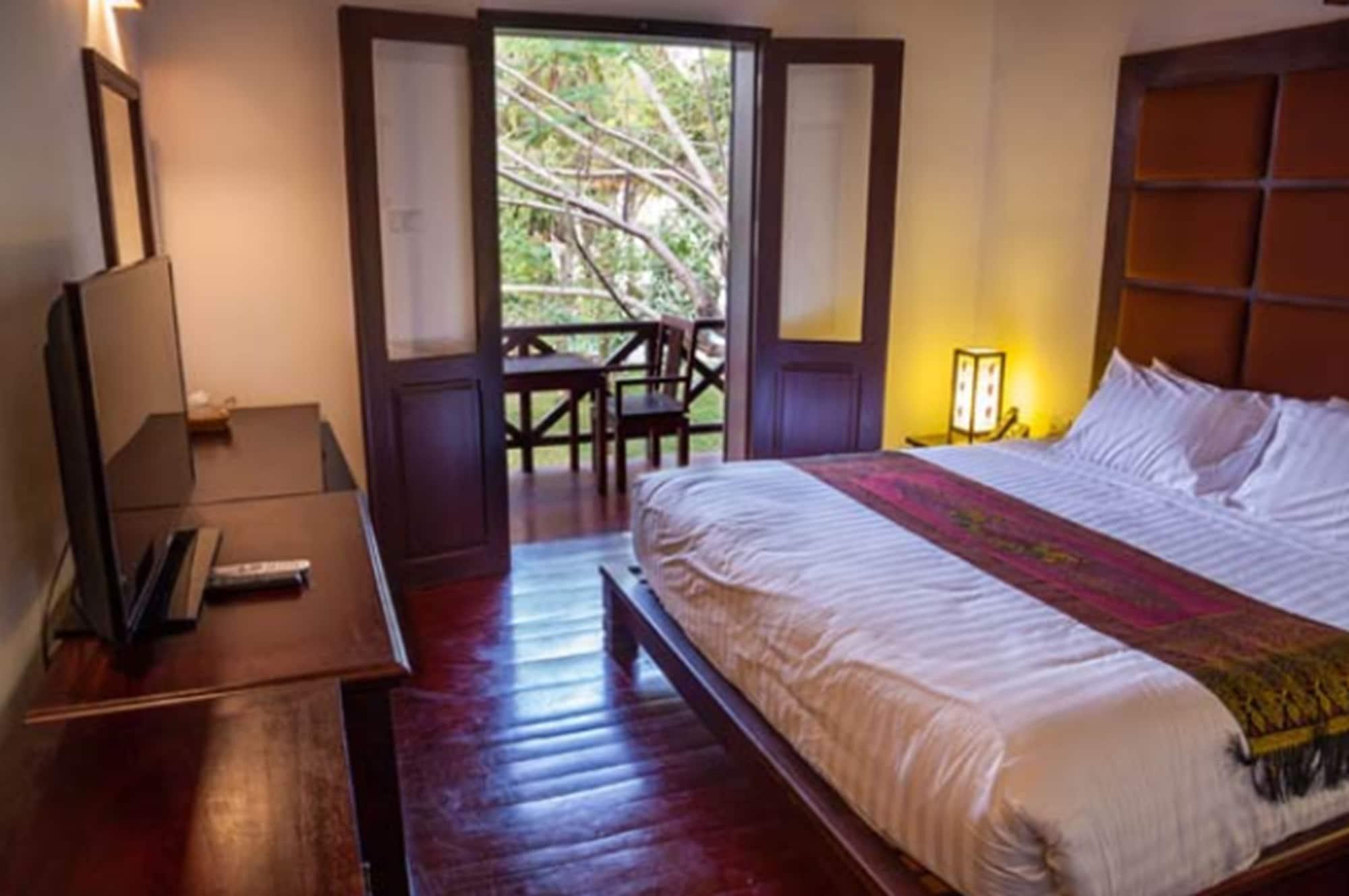 MOUANG LUANG HOTEL — 8