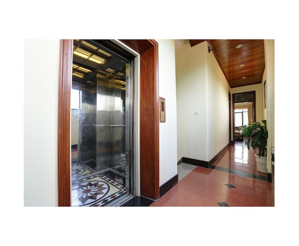 Hanoi Little Town Hotel — 4