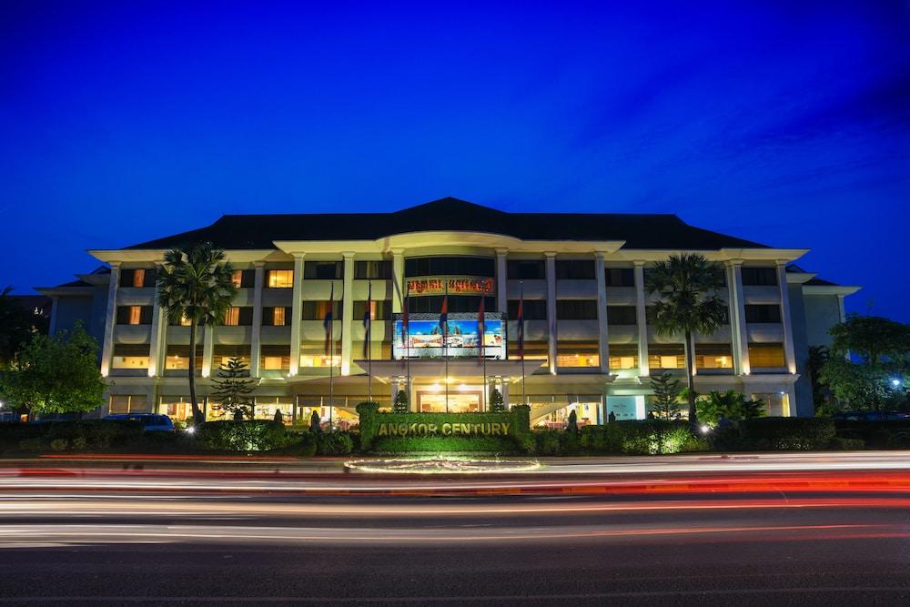 ANGKOR CENTURY RESORT AND SPA 100132 — 3