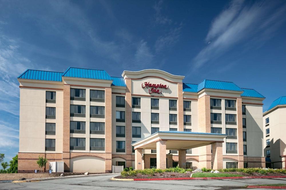 Hampton Inn Council Bluffs — 4