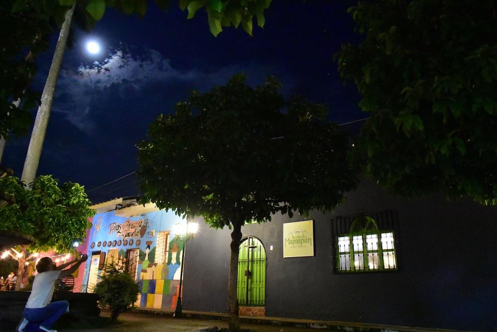 La Casa de Mamapan — 5