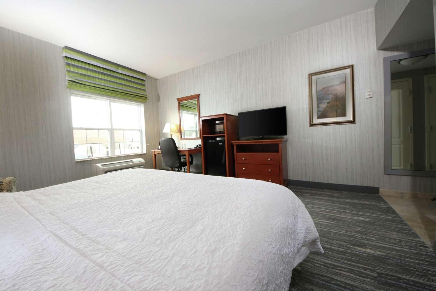 Hampton Inn Ellsworth/Bar Harbor — 10