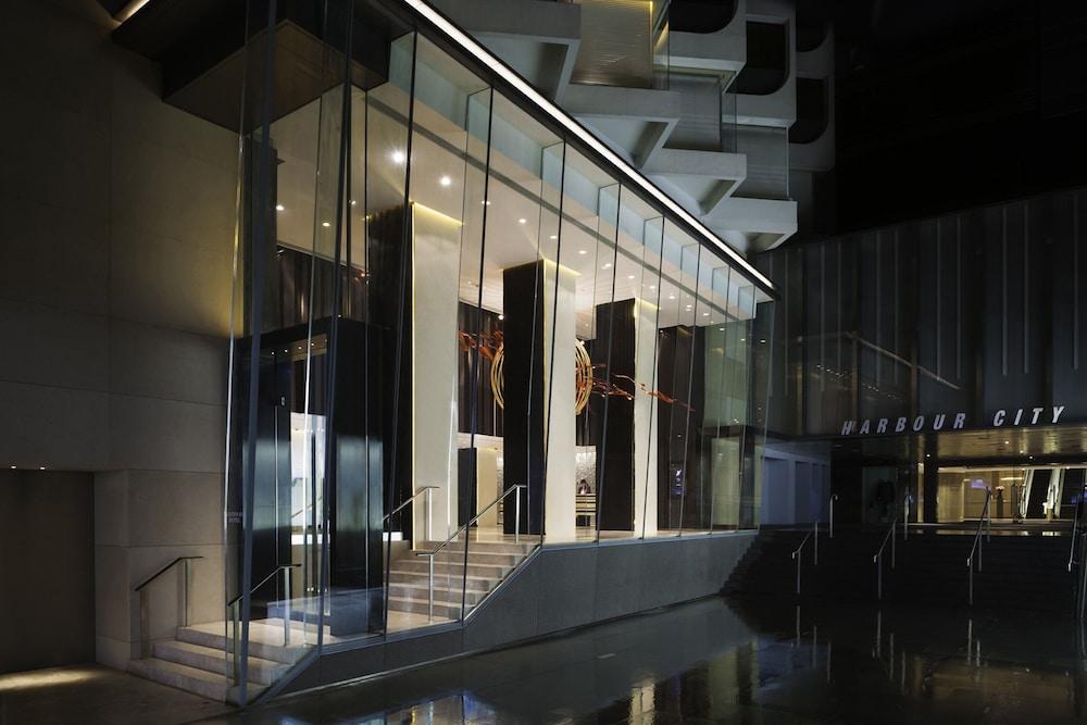 Gateway Hotel — 2