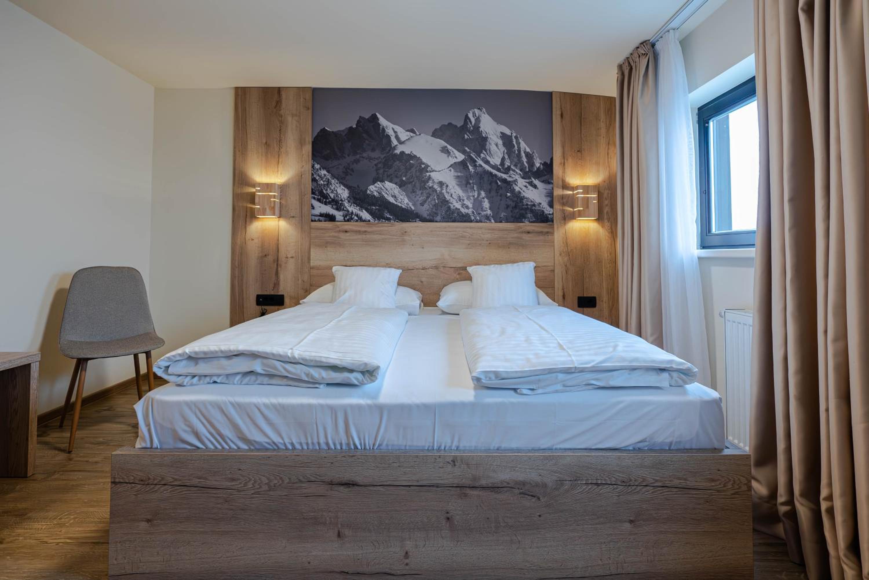 Hotel Kranjska Gora 1251138 — 6