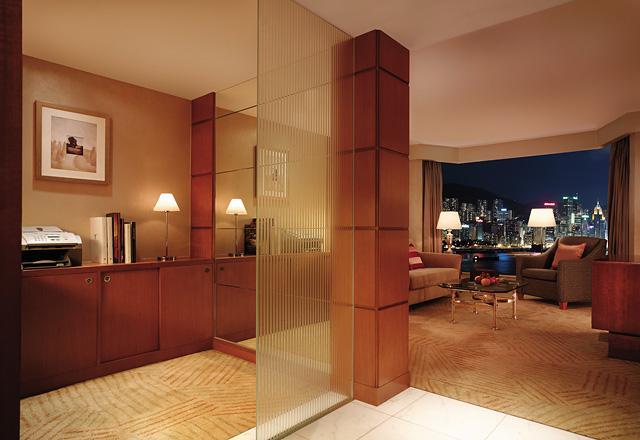 Kowloon Shangri-La Hong Kong 83218 — 3