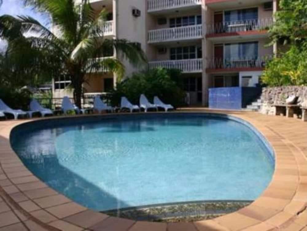CAPRICORN APARTMENT HOTEL — 2