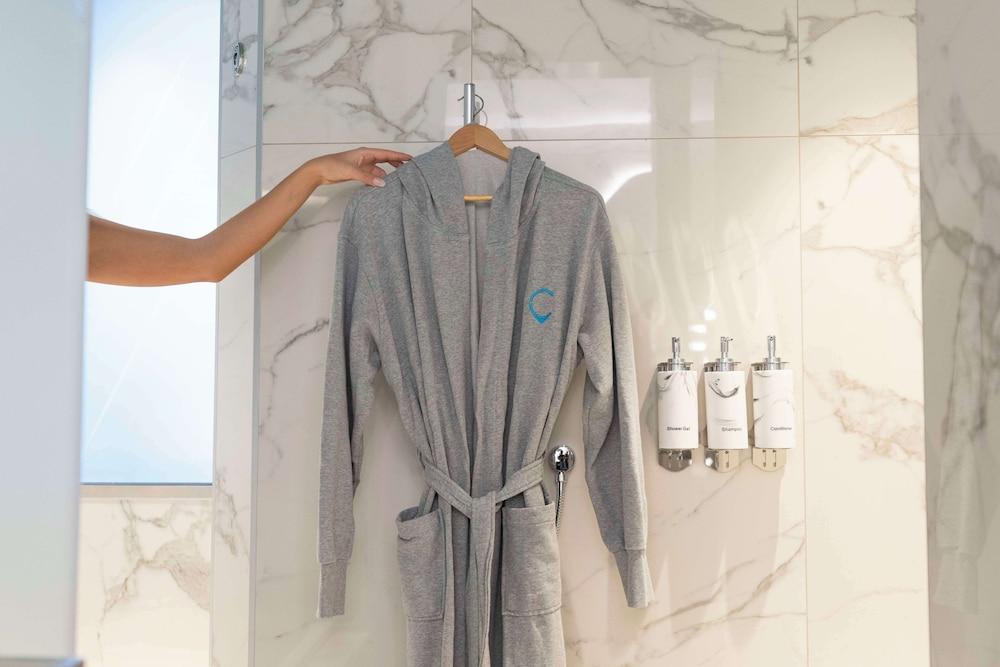 Hyatt Centric Jumeirah Dubai