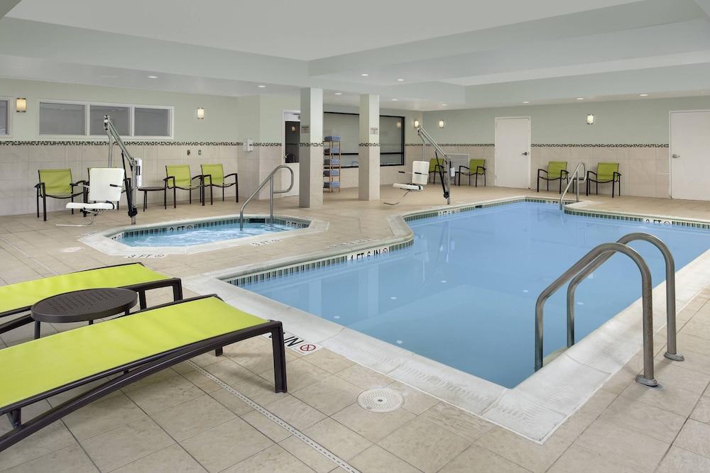 SpringHill Suites Alexandria — 4