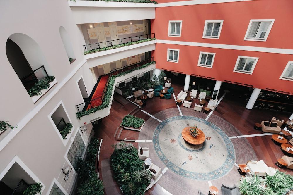 GRAND HOTEL YEREVAN — 3