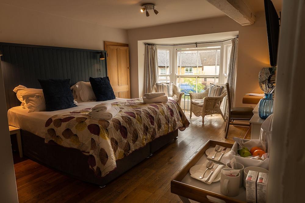 Wild Garlic Restaurant & Rooms — 9
