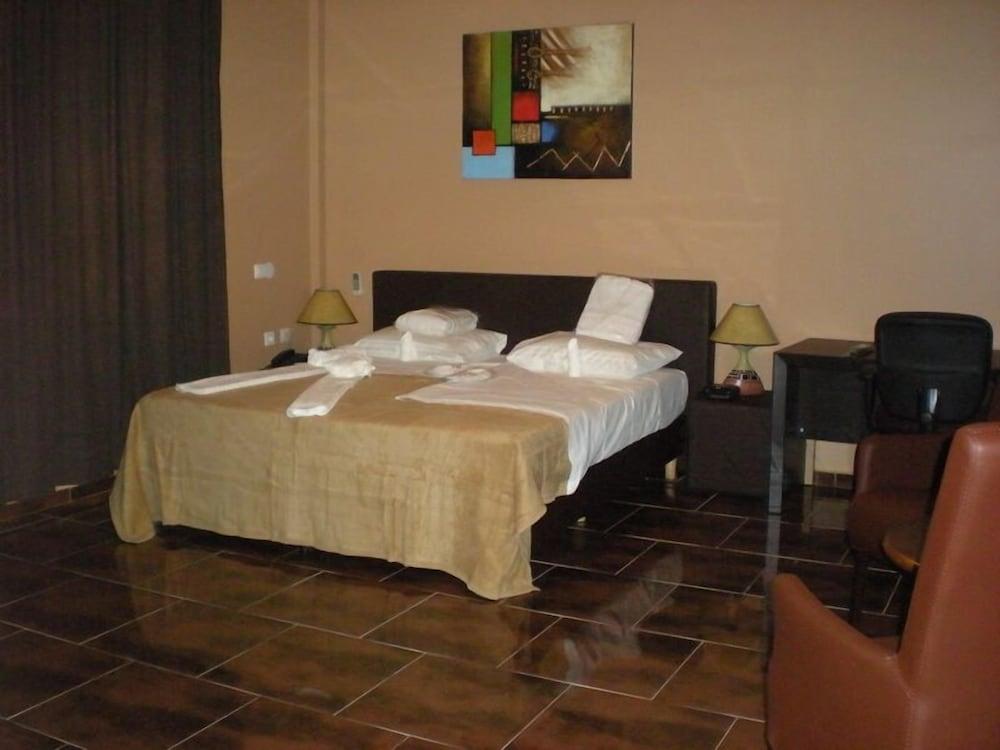 Sheva Hotel — 9