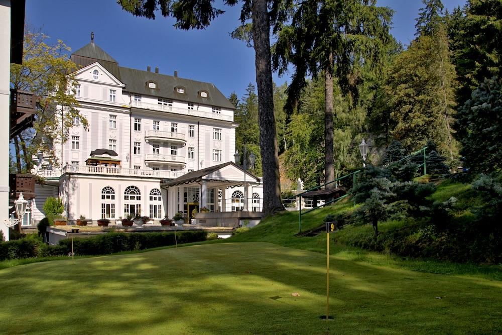 Esplanade Spa and Golf Resort 100252 — 6