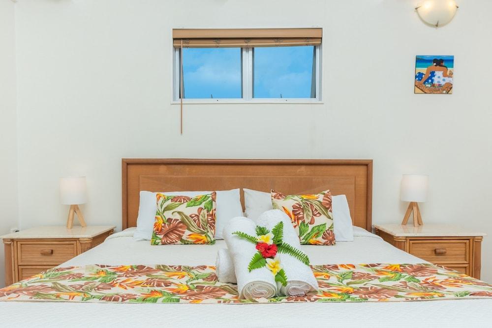 THE COOKS OASIS HOLIDAY VILLAS — 7
