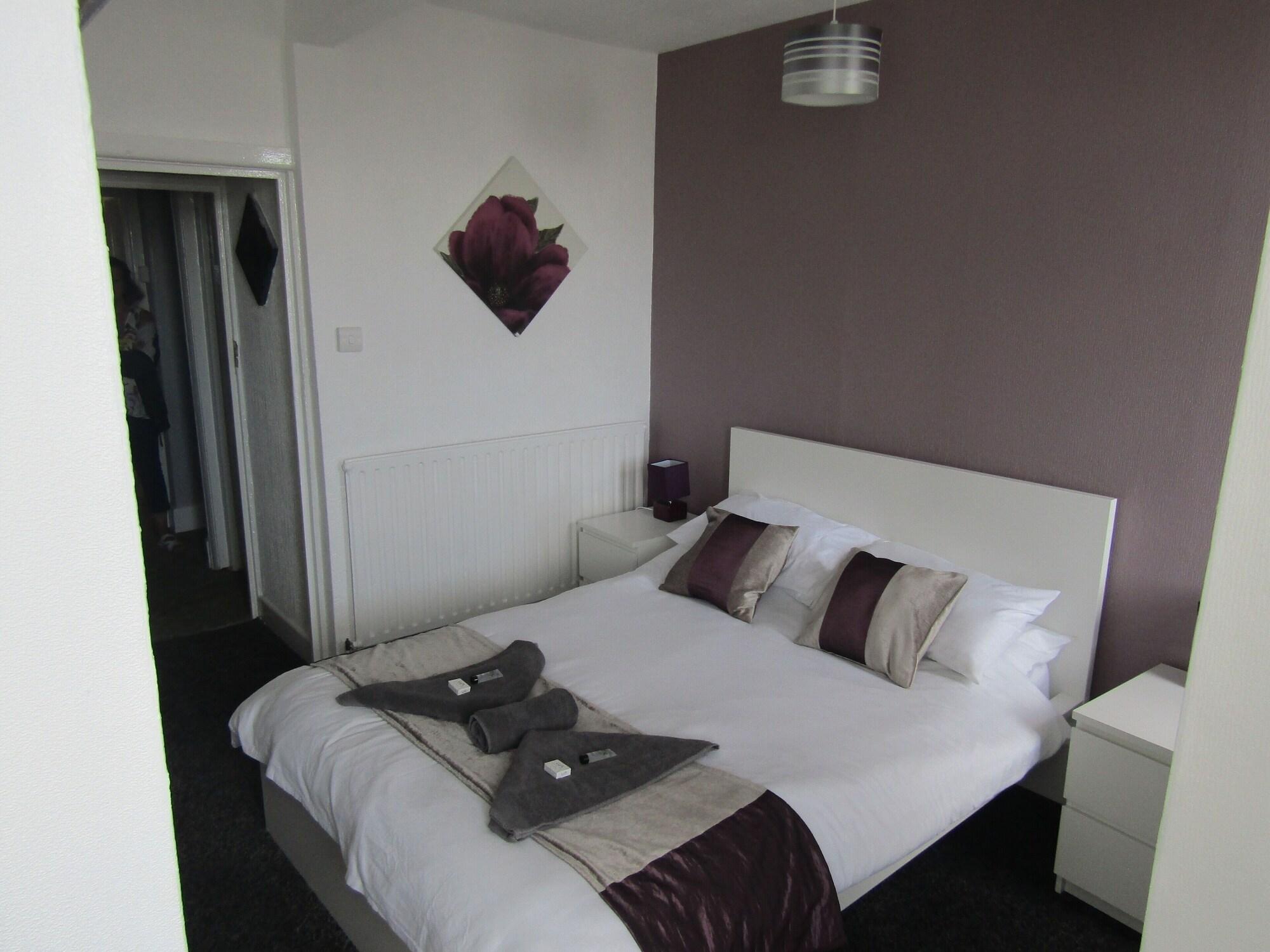 Alderley Hotel — 8