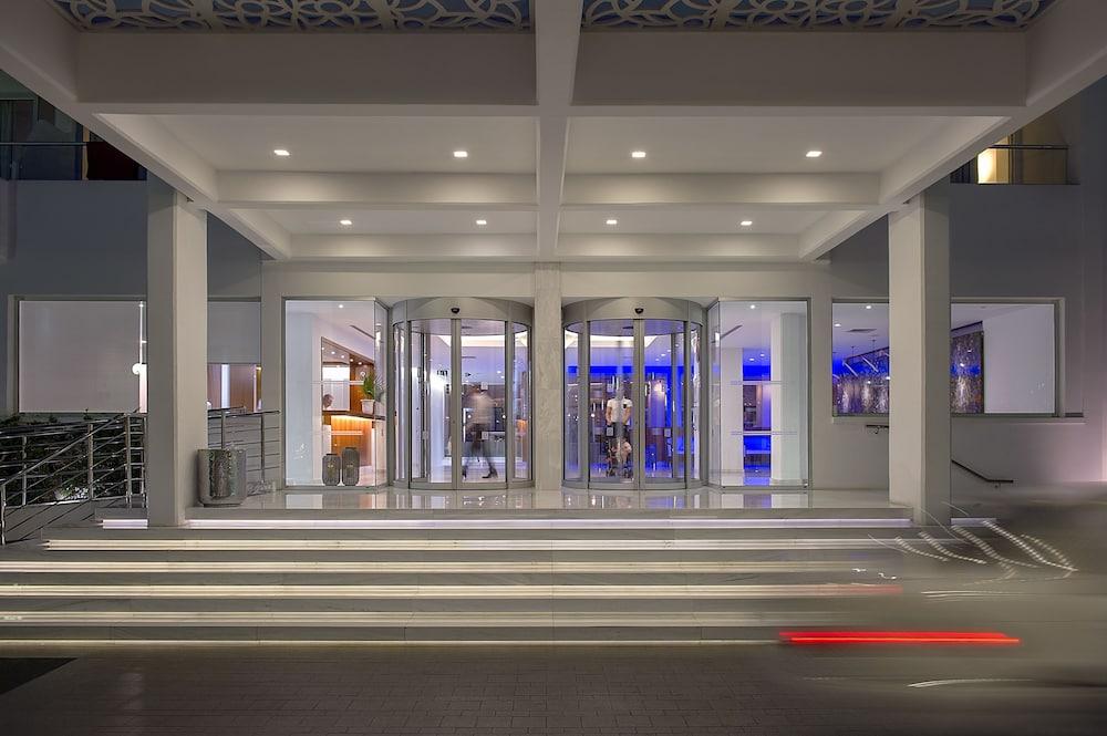 Grecian Sands Hotel — 2