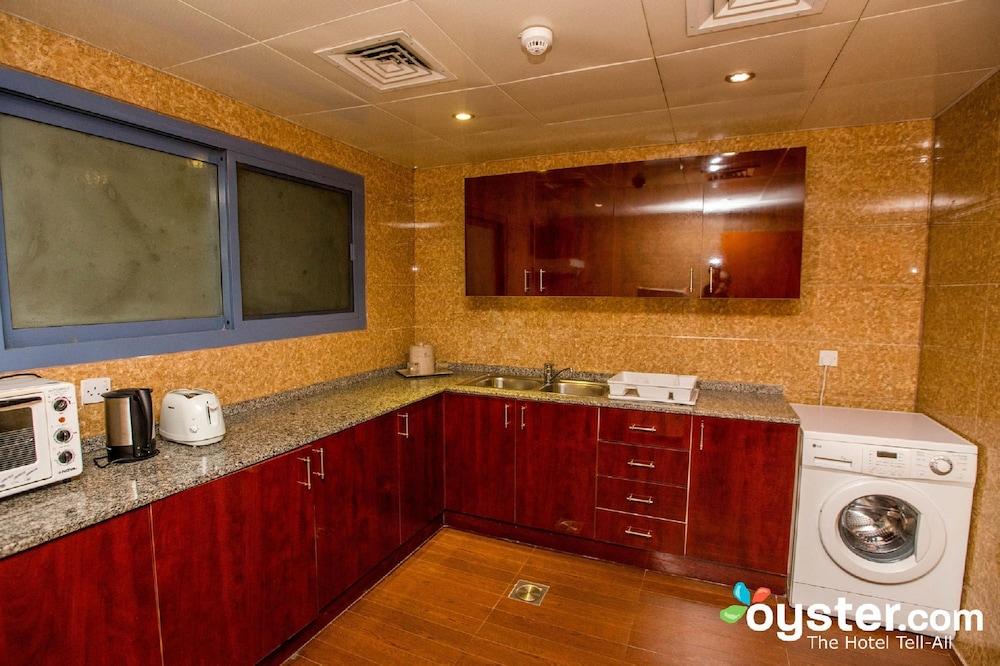 ROLLA RESIDENCE HOTEL APARTMENTS — 9