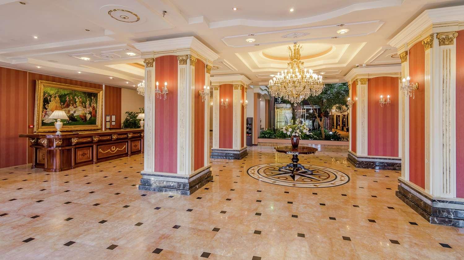 Hilton Sibiu — 10