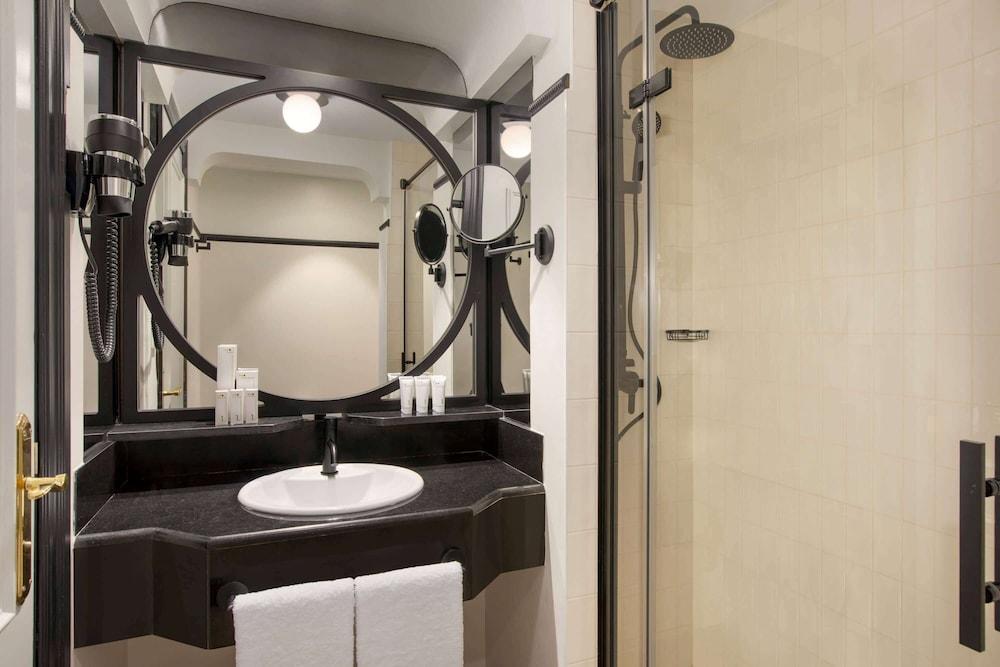 Hotel Avenue Louise Brussels Trademark Collection by Wyndham — 7