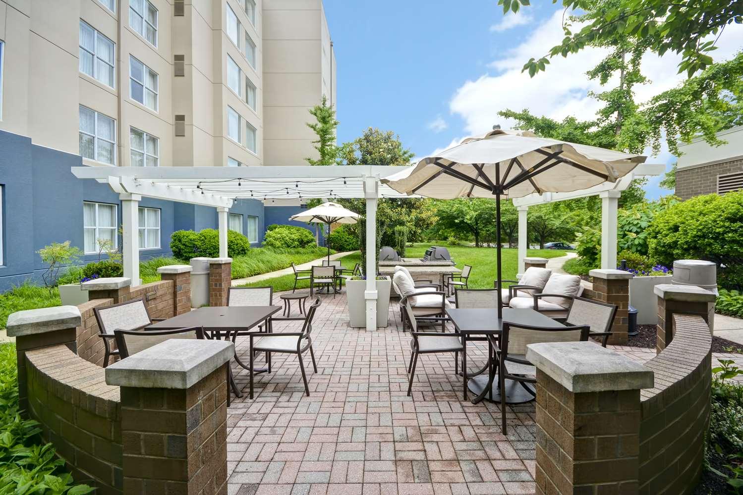 Homewood Suites Dulles-Int'l Airport — 4