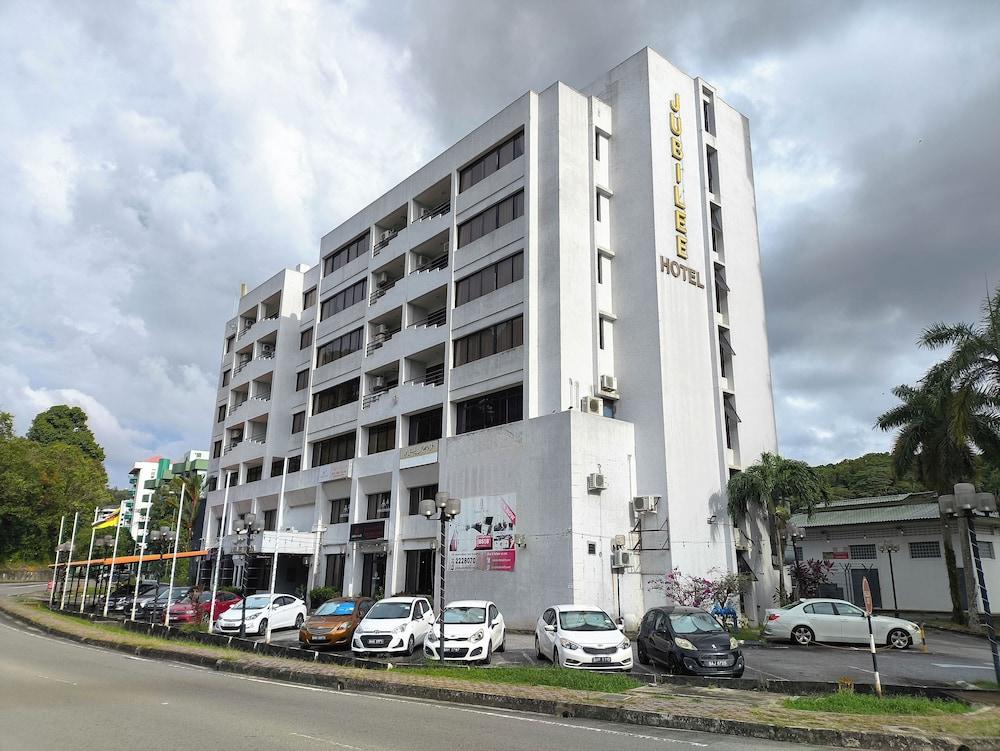 JUBILEE HOTEL — 6