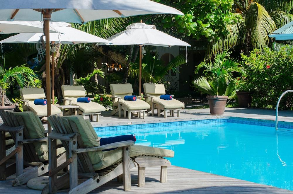 INDIAN OCEAN LODGE — 7