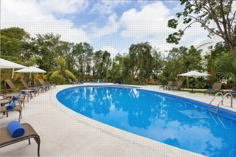 Courtyard by Marriott Cancun Airport 93069 — 1