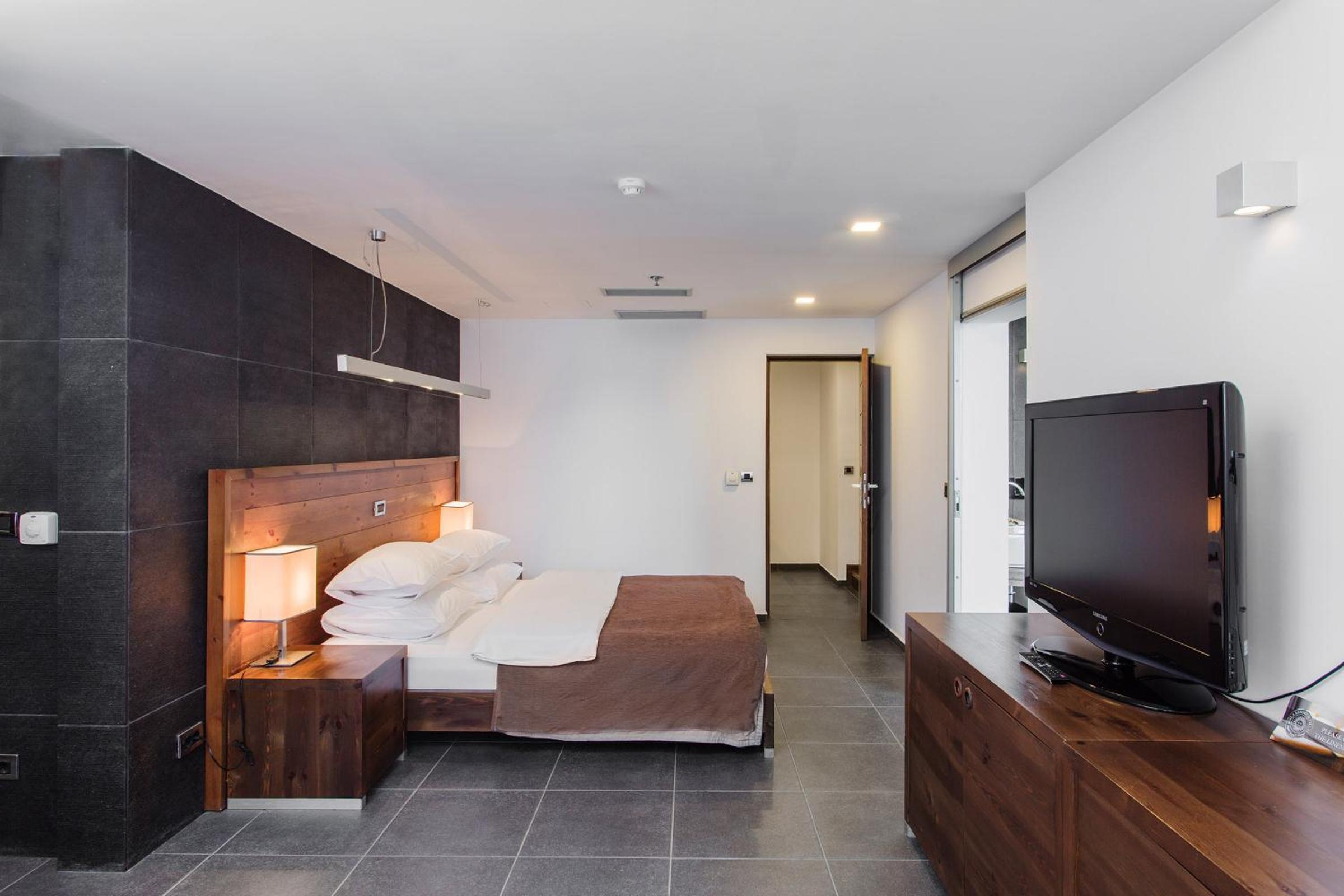 Avala Resort and Villas — 10