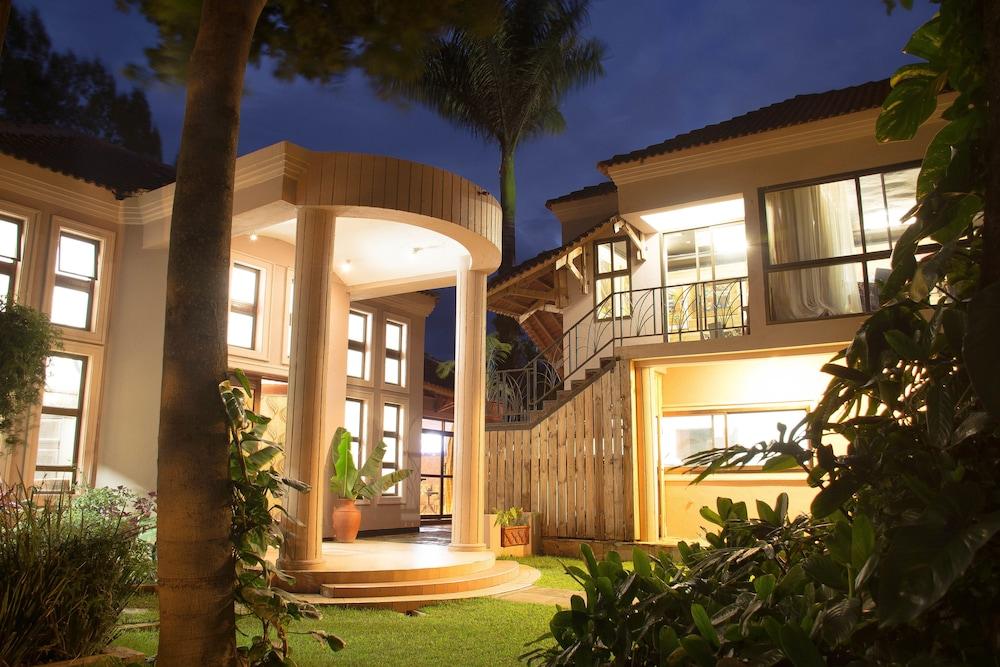 Zawadi House — 4
