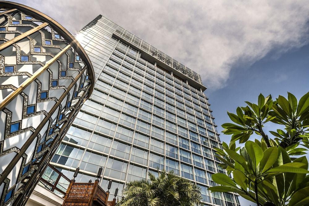Four Seasons Hotel Jakarta 64344 — 4