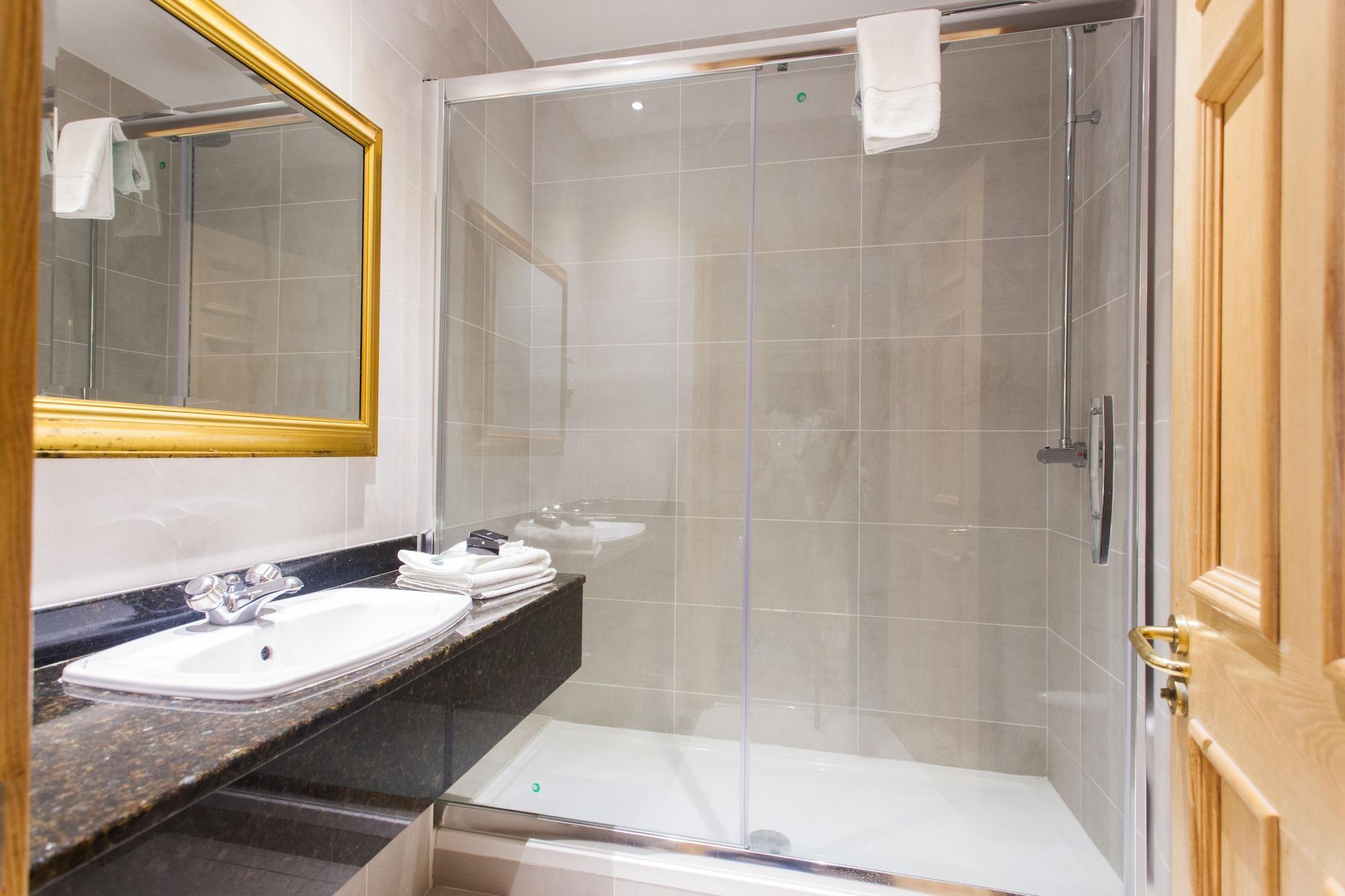Ashdown Park Hotel 97479 — 7