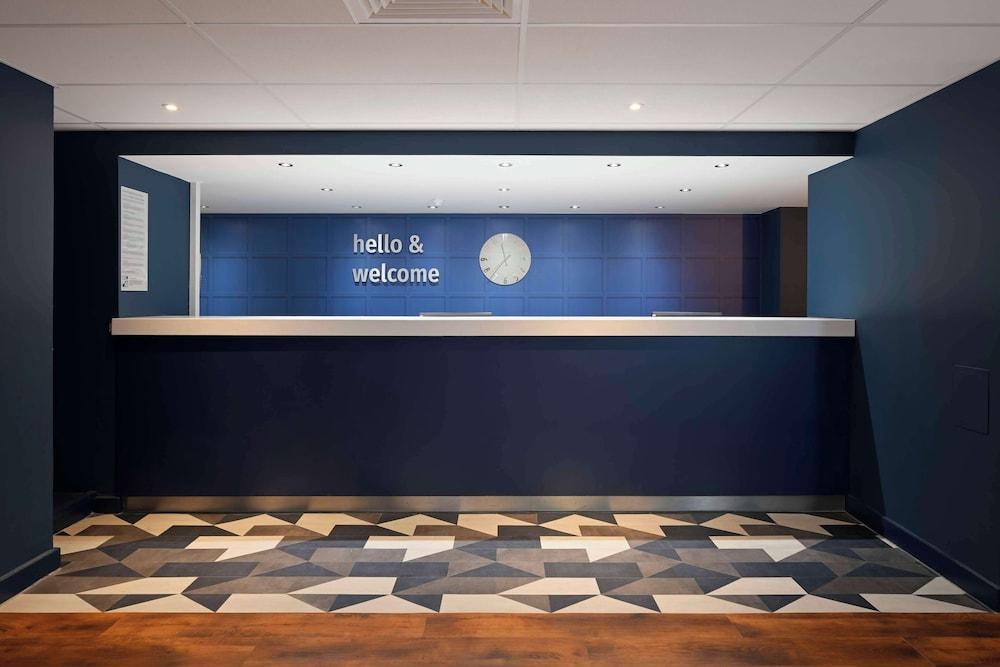 Travelodge Edinburgh Central — 3