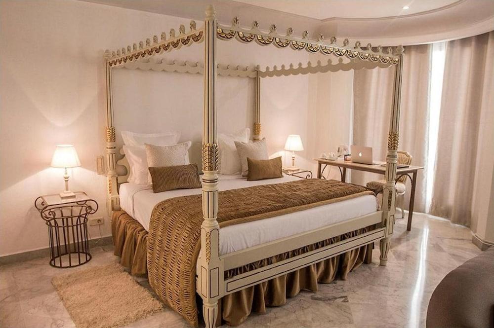 HOTEL LA MAISON BLANCHE 128974 — 8