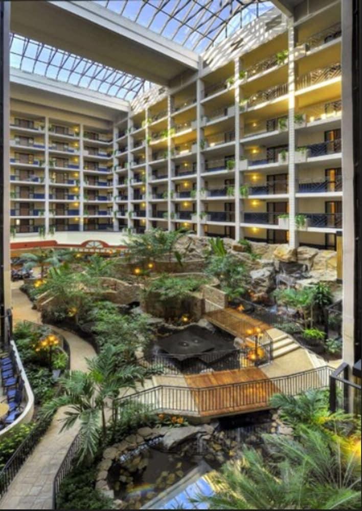Embassy Suites By Hilton Baltimore Hunt Valley — 7