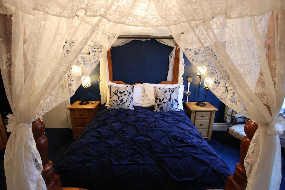 Greylands Guesthouse — 8