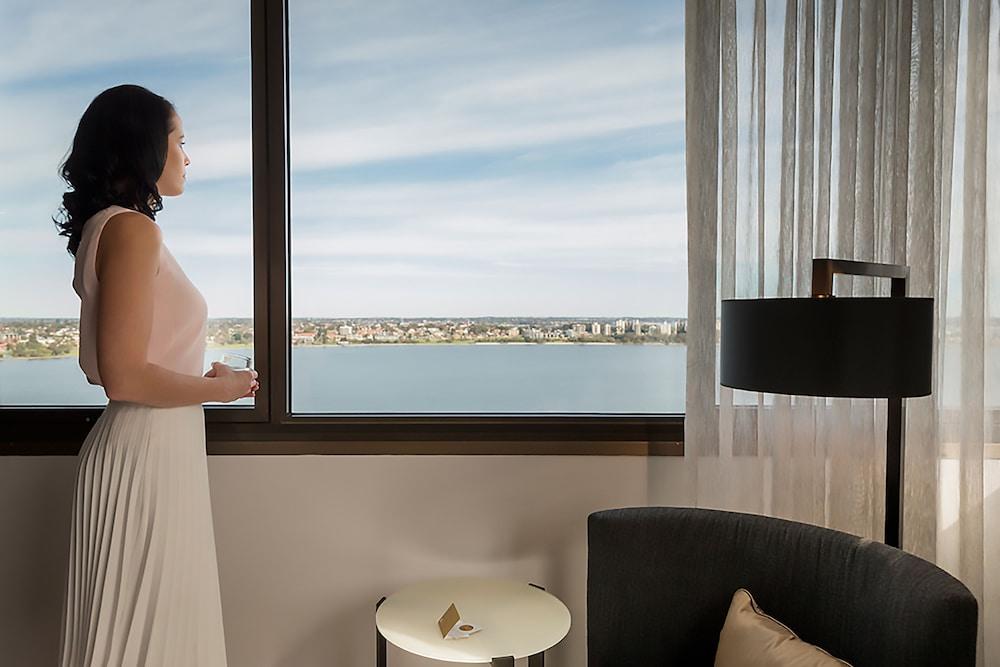 PAN PACIFIC PERTH — 8
