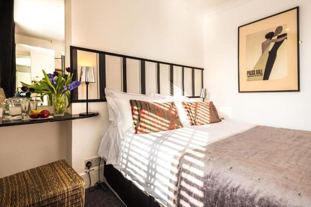 Paskins Brighton — 10