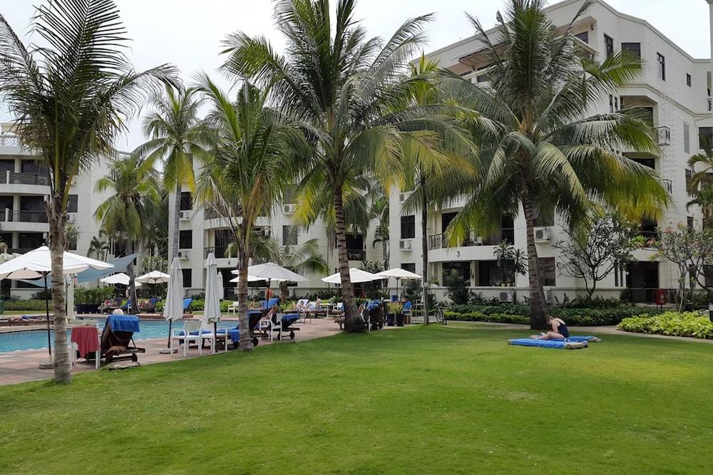 Riverside Serviced Apartments — 8